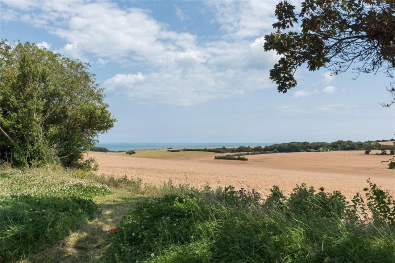 Seaside Chalet - Sleeps 6 Kingsdown  Екстер'єр фото